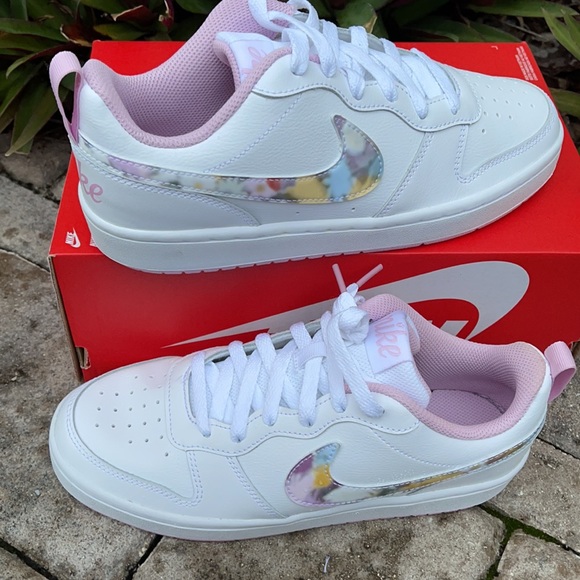 NIKE COURT BOROUGH LOW 2 SE WMNS• - Picture 2 of 16